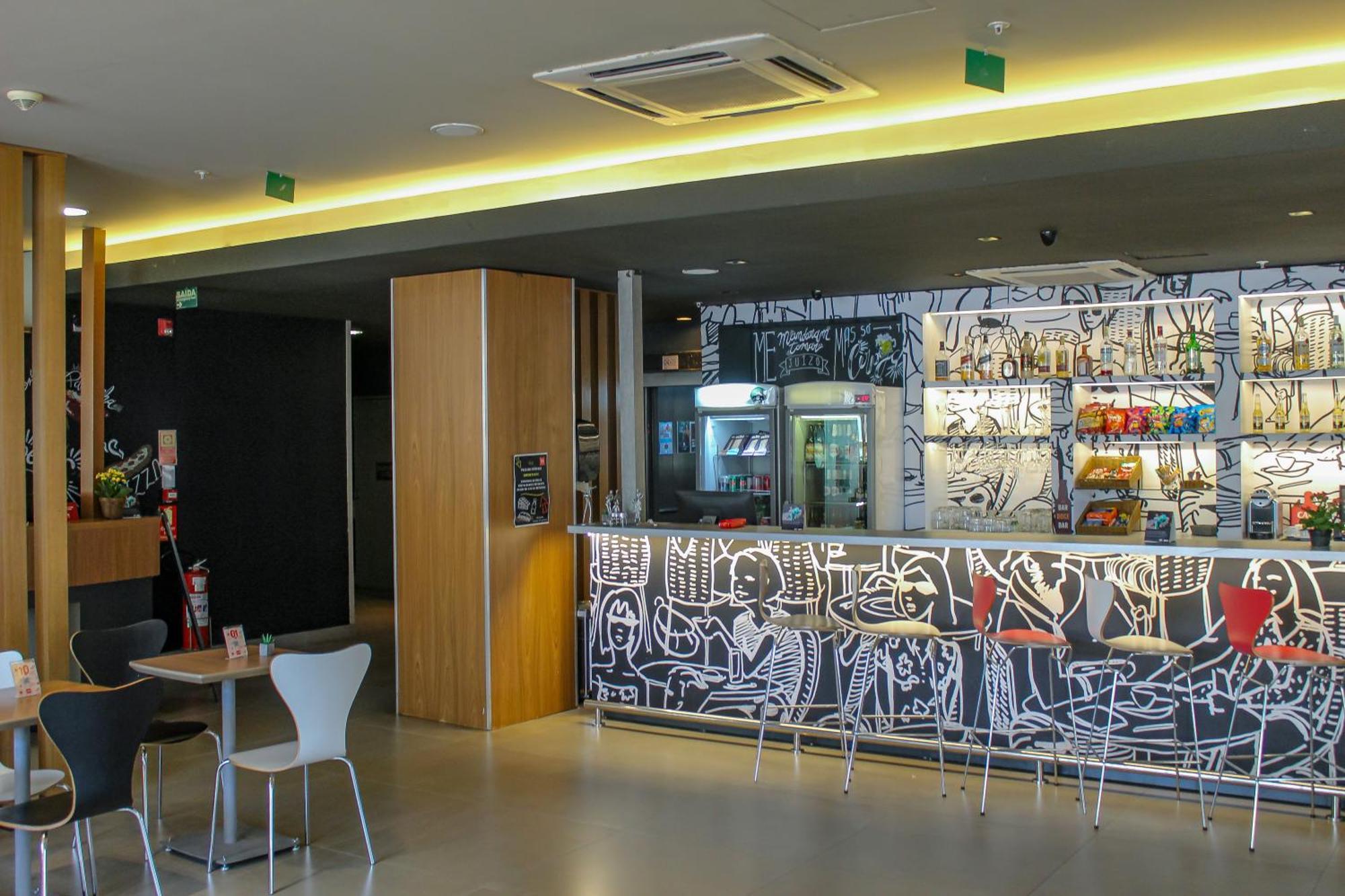 Ibis Hotel 3*