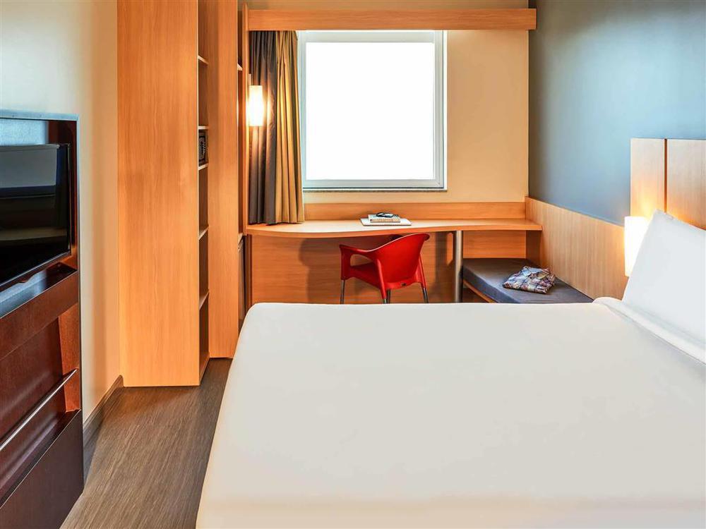 Ibis Goiânia