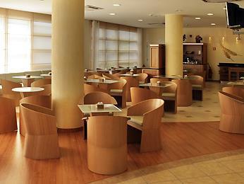 酒店 Ibis 3*